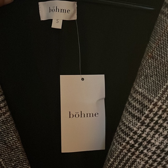 Cute and classy Brown/Grey Plaid Blazer - Picture 3 of 4